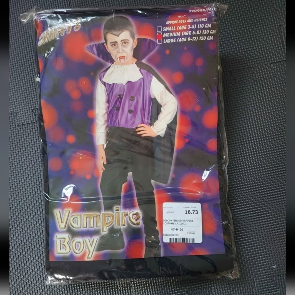 Child Vampire Boy Costume Size M (6-8)